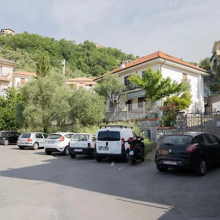 Apartament 048 - Casarza Loft 5 Minuti Da Mare E Con 5 Posti Letto